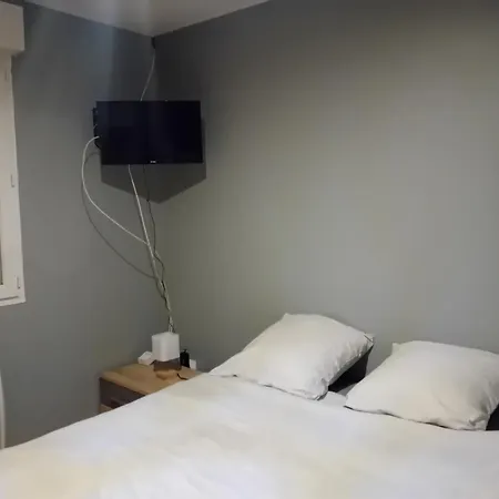 No1 Meuble Chez Habitant Ubytování v soukromí *